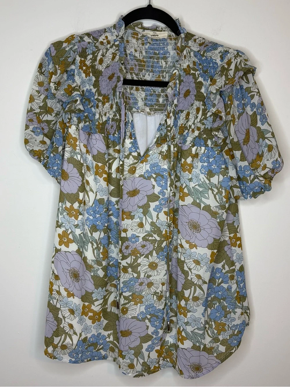 entro Floral Smocked V-Neck Blouse With Puff Sleeve Size Large - Picture 1 of 10